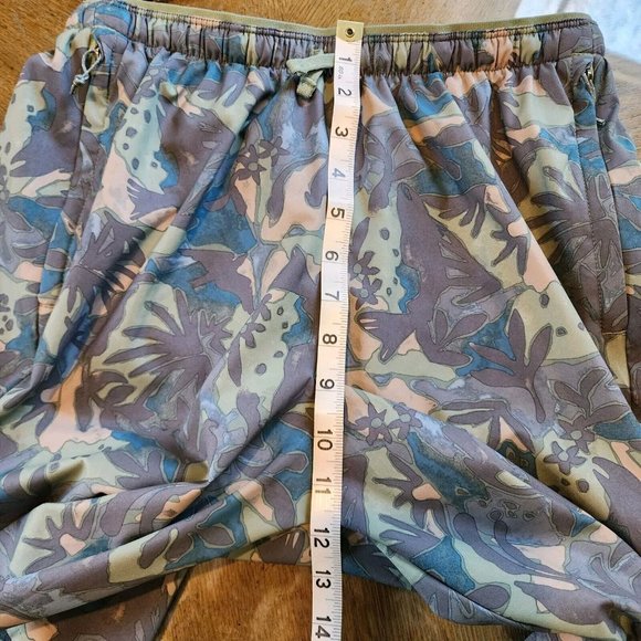 Patagonia Men's Small Multi Trails Shorts 8” Lands and Waters Sedge Green - NEW - Picture 8 of 12